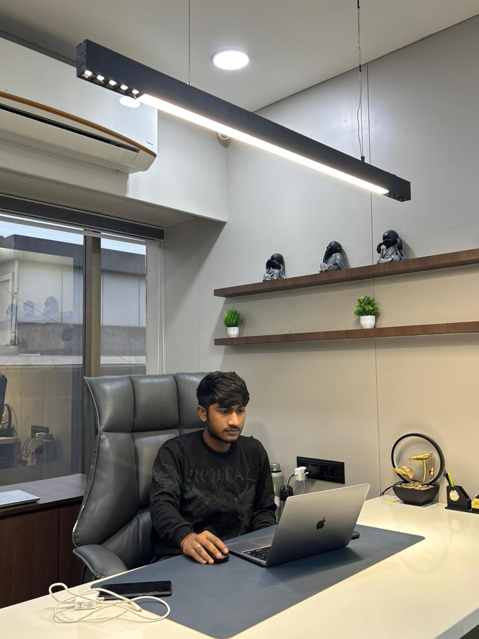 101971d7 2425 47a4 a10b 47fb54841731